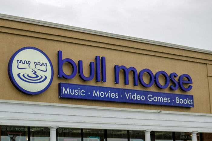 Bull Moose Music CDs Tapes Lps Sign