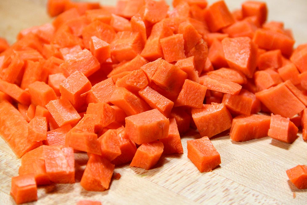 Dicing Carrots for Size Consistency